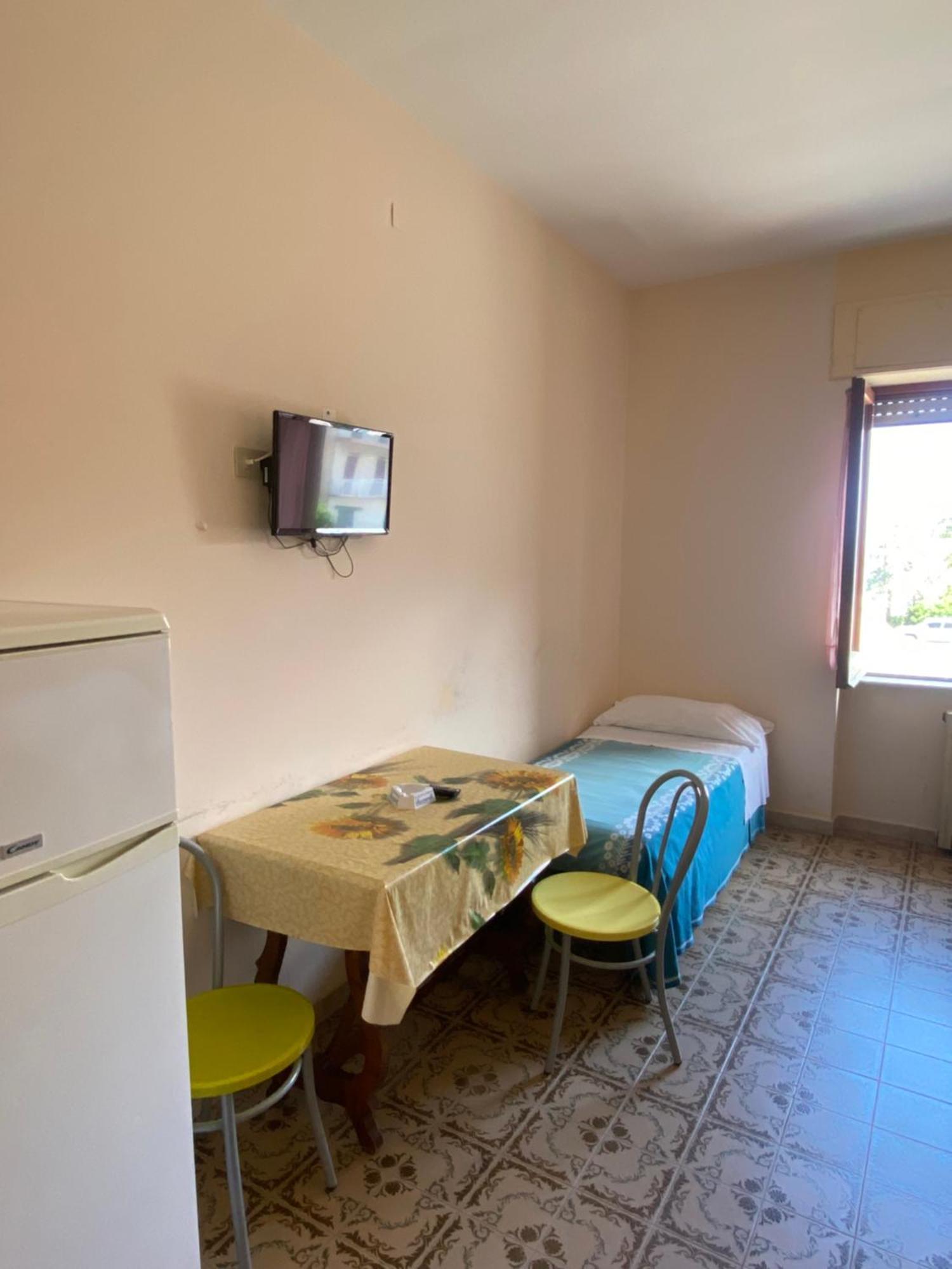 Bed and Breakfast Al Torrione Campora San Giovanni Exterior foto